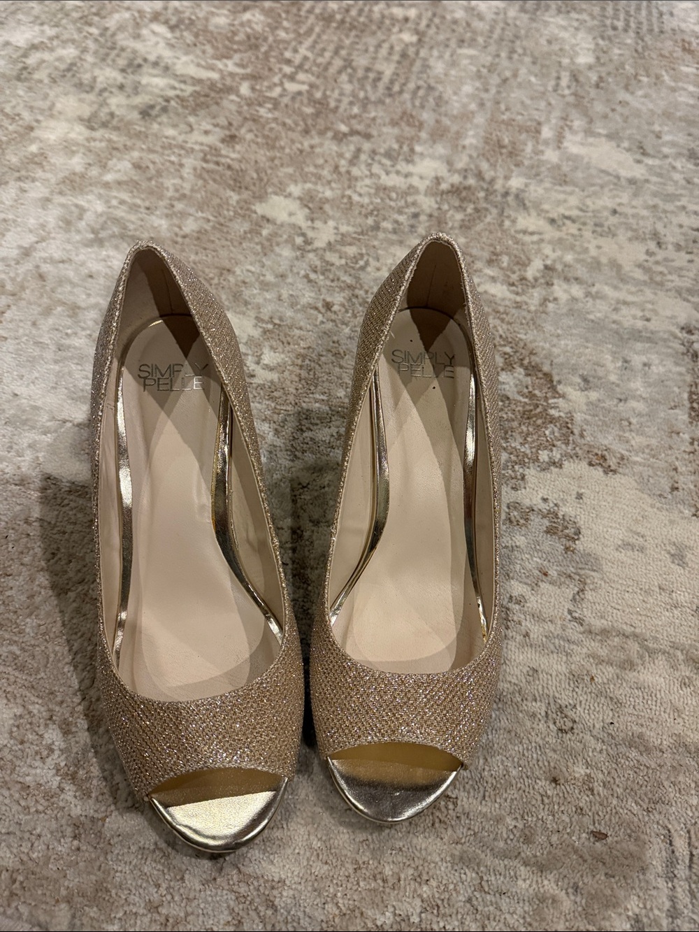 Women's Glitter Peep-Toe Pumps in Champagne